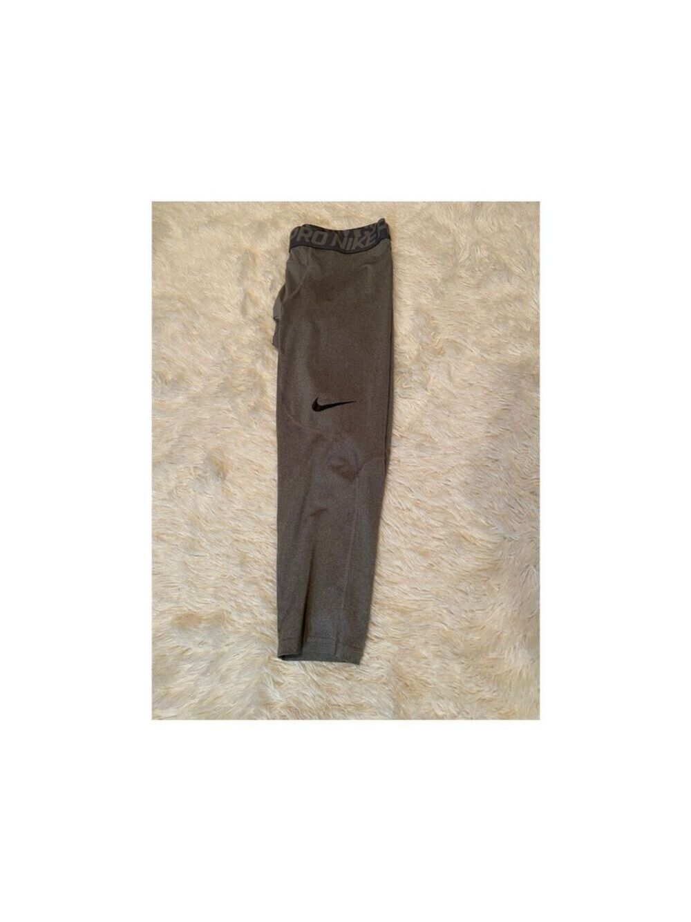 Men’s Nike Pro Dri-FIT Gray Cropped Compression Leggings - Size XL (EUC)